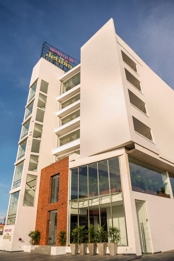 Northgate Jaffna Hotel Bagian luar foto